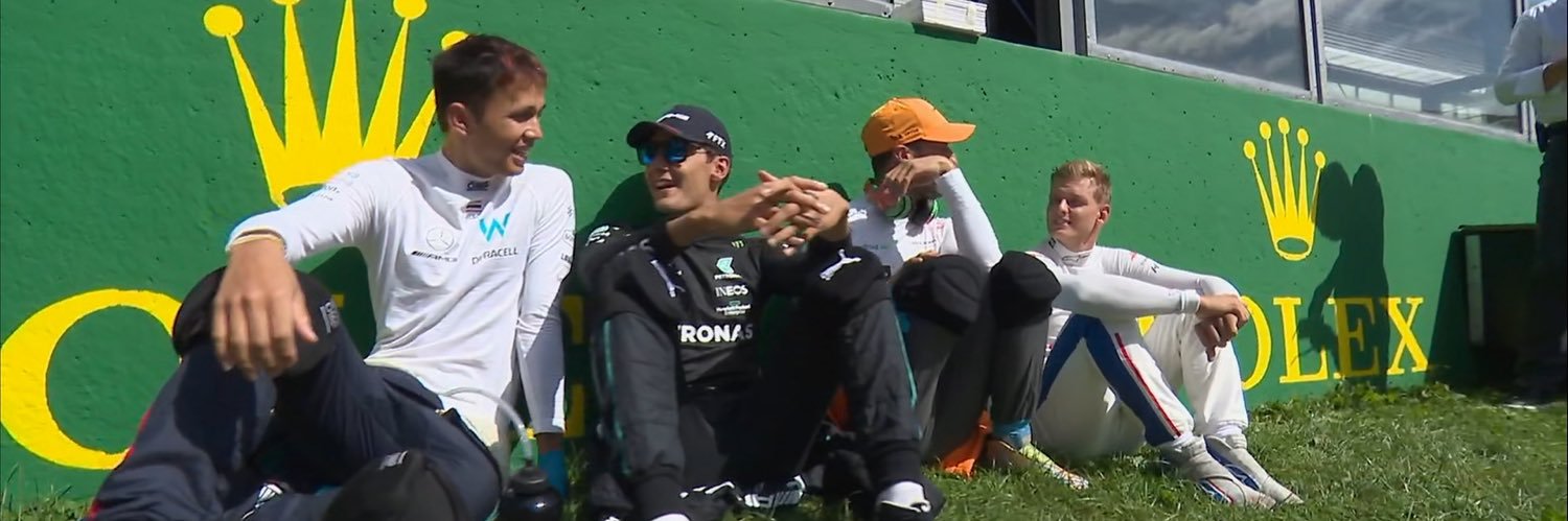 Melissa 🙋🏻‍♀️ banner