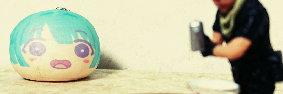 hatosig's profile banner image