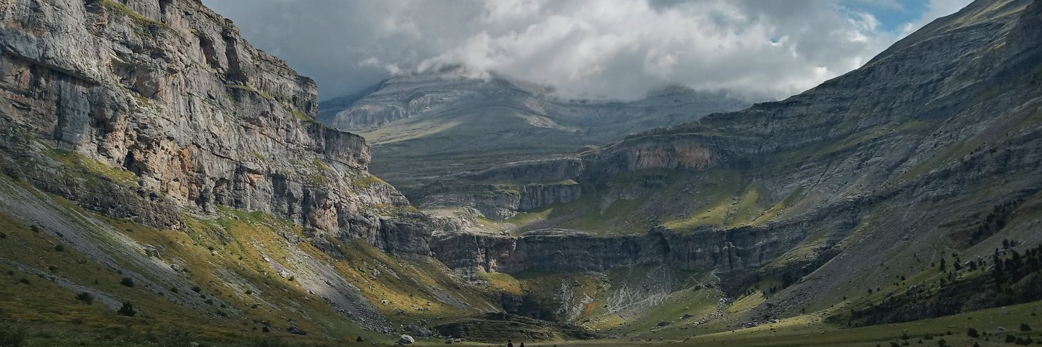 RuthEcOr's profile banner image