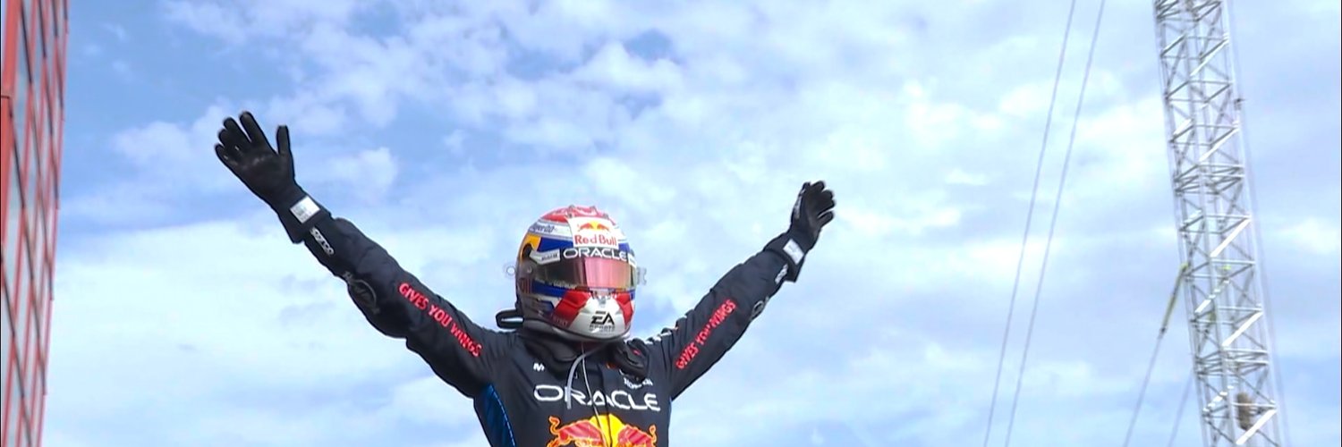 iRacing's banner