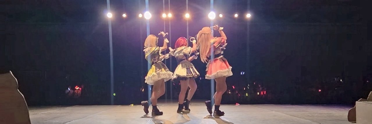 ro_mance_9's profile banner image
