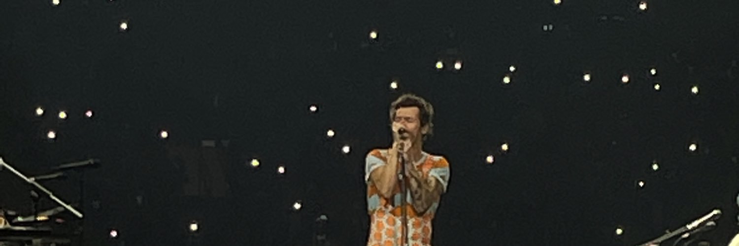 harryscherryb's profile banner image