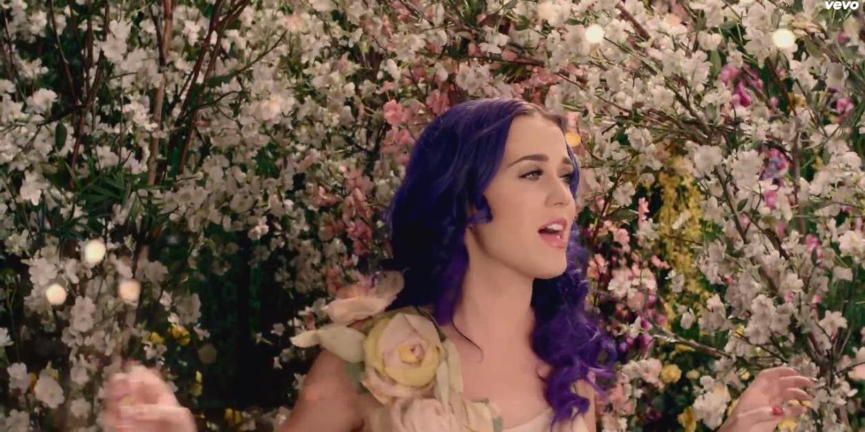 katyphotebot's profile banner image