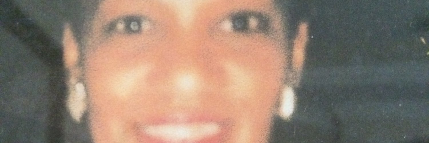 mzel's profile banner image
