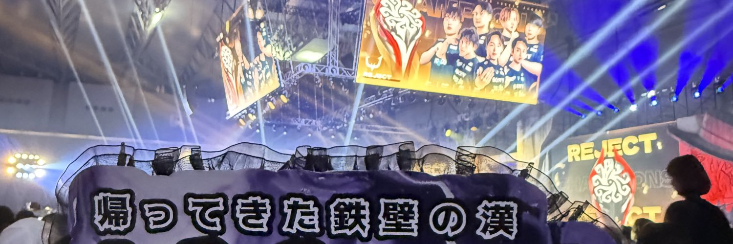 idv1008's profile banner image