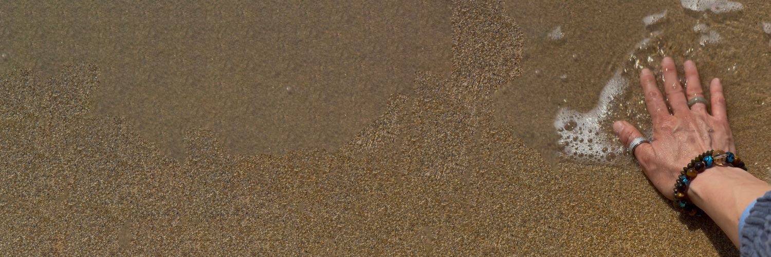 ykhong's profile banner image