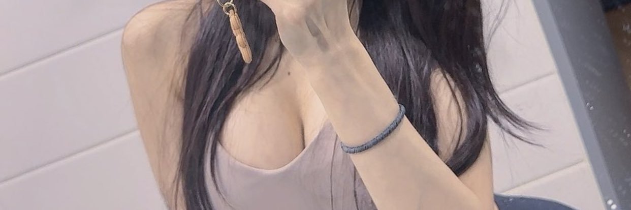 灵晨晨 banner