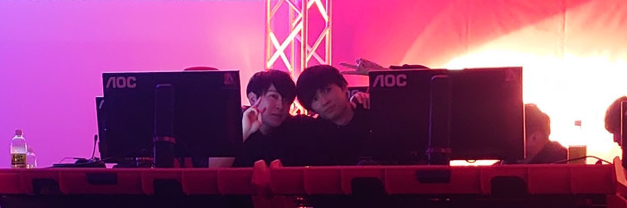 folie_'s profile banner image