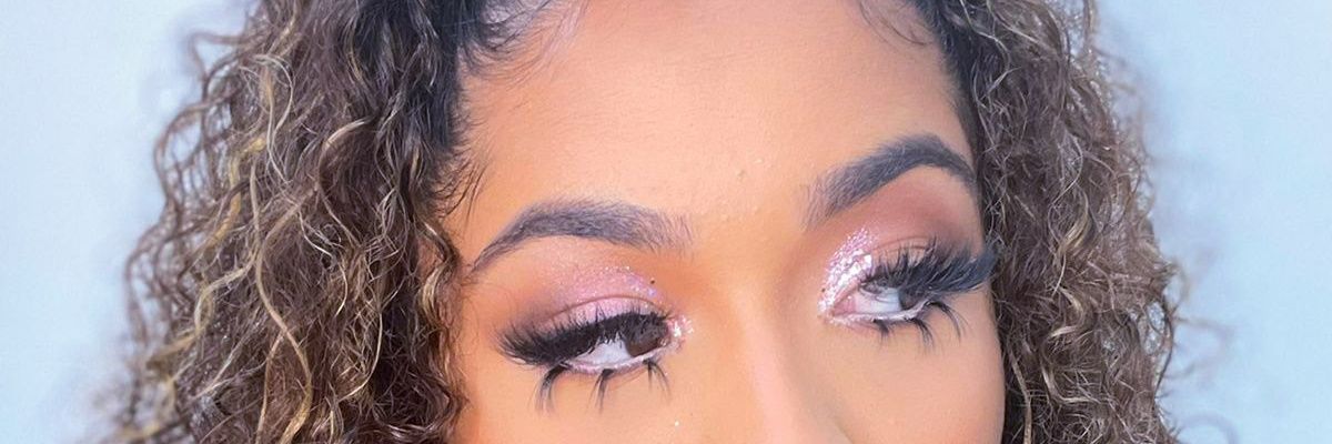 TnTMakeupArtist's profile banner image