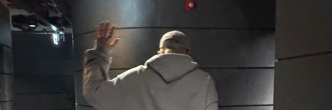 heeseungevan's profile banner image