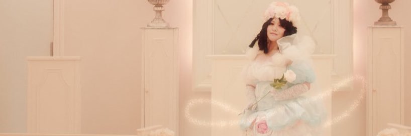 文月。 banner