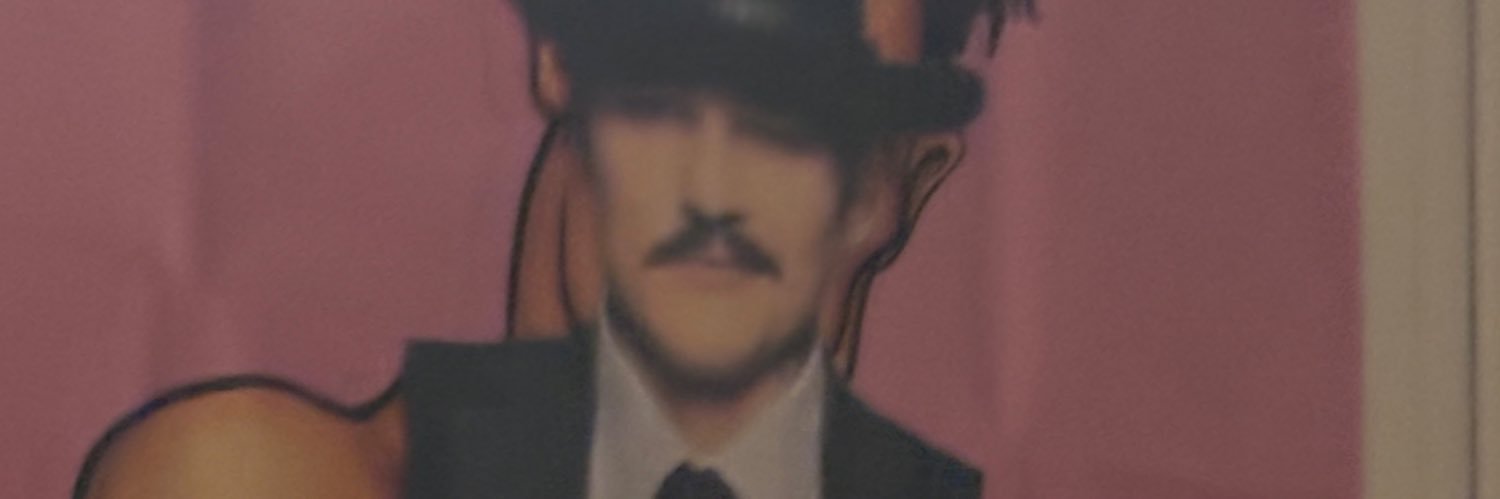 rowanroses30's profile banner image