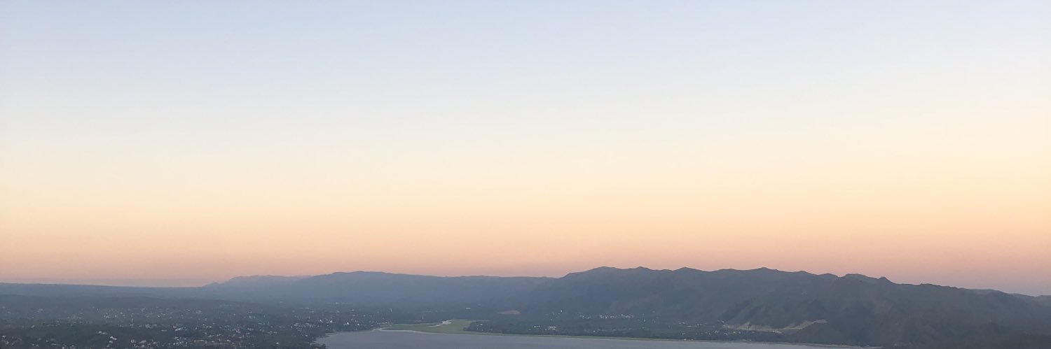 LaraBoc's profile banner image