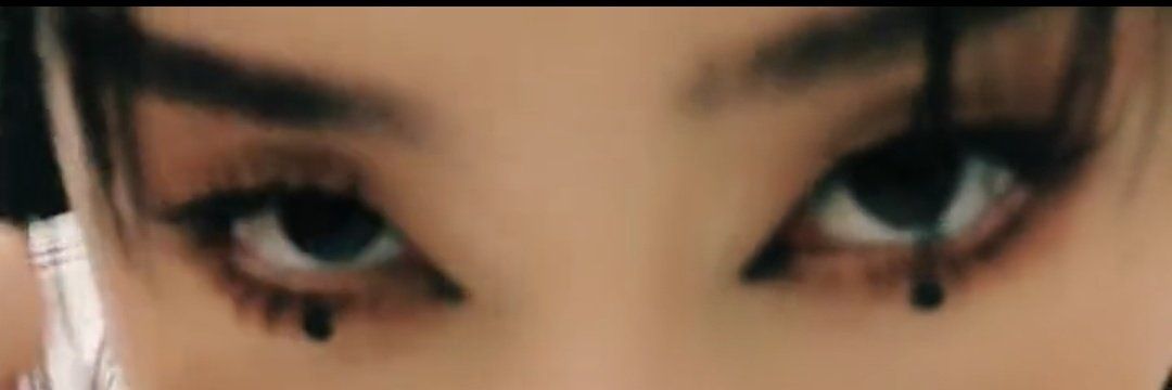 This TWIT saw Hwasa on March 2024| GAYA banner