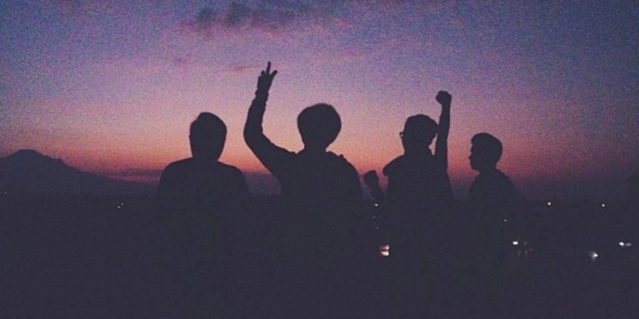 kikikdv's profile banner image