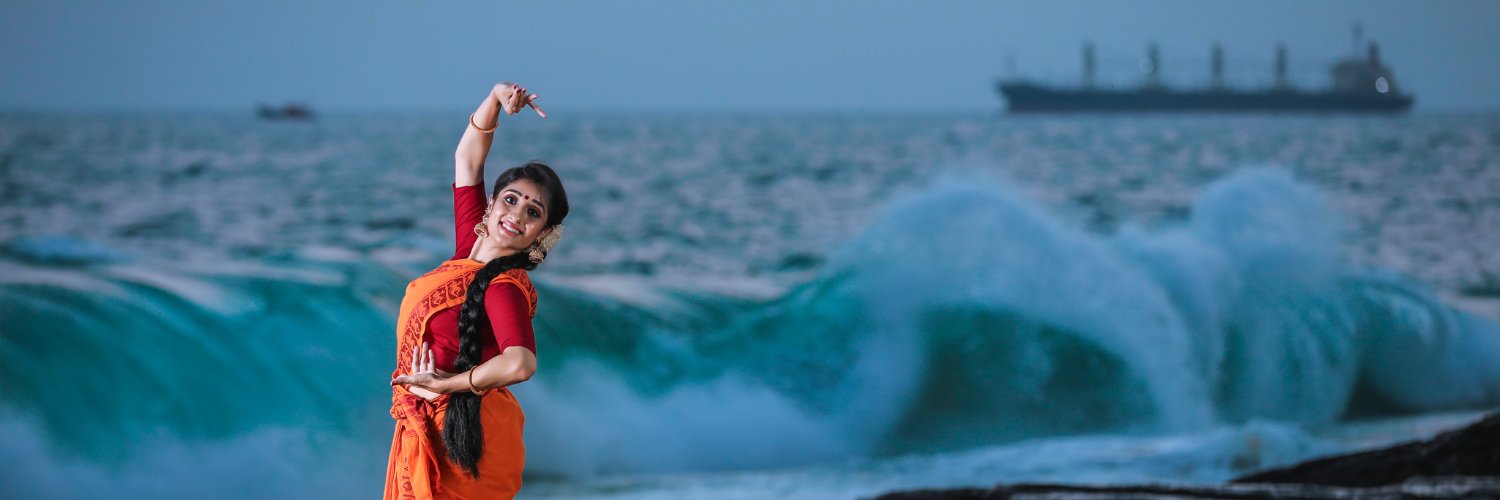 Deepa Rahul Easwar banner