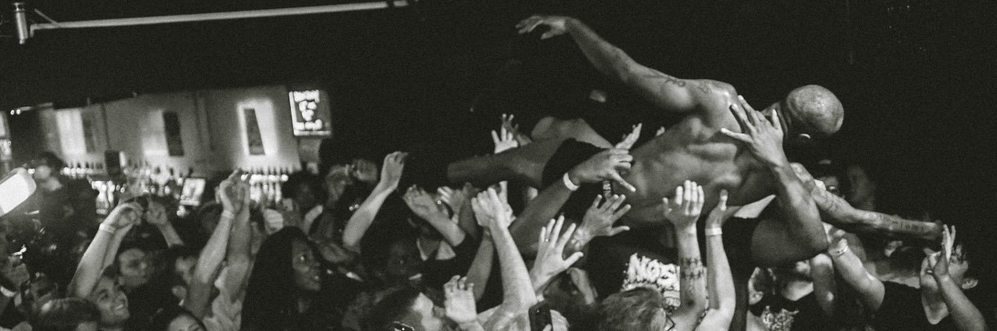 AlexLnon's profile banner image