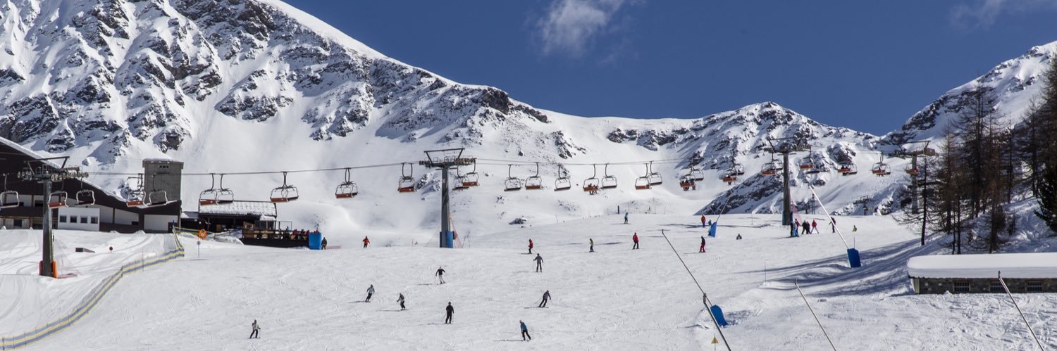 Armfield Ski Trip banner