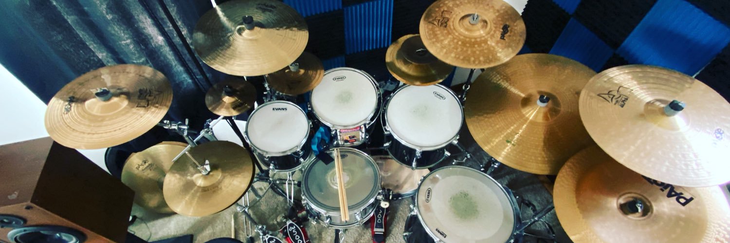 TheRealWillGeronimo 🥁 banner