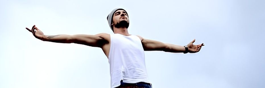 Liam ❯❯❯❯ banner