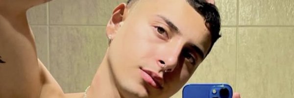 nanooo933 Profile Banner