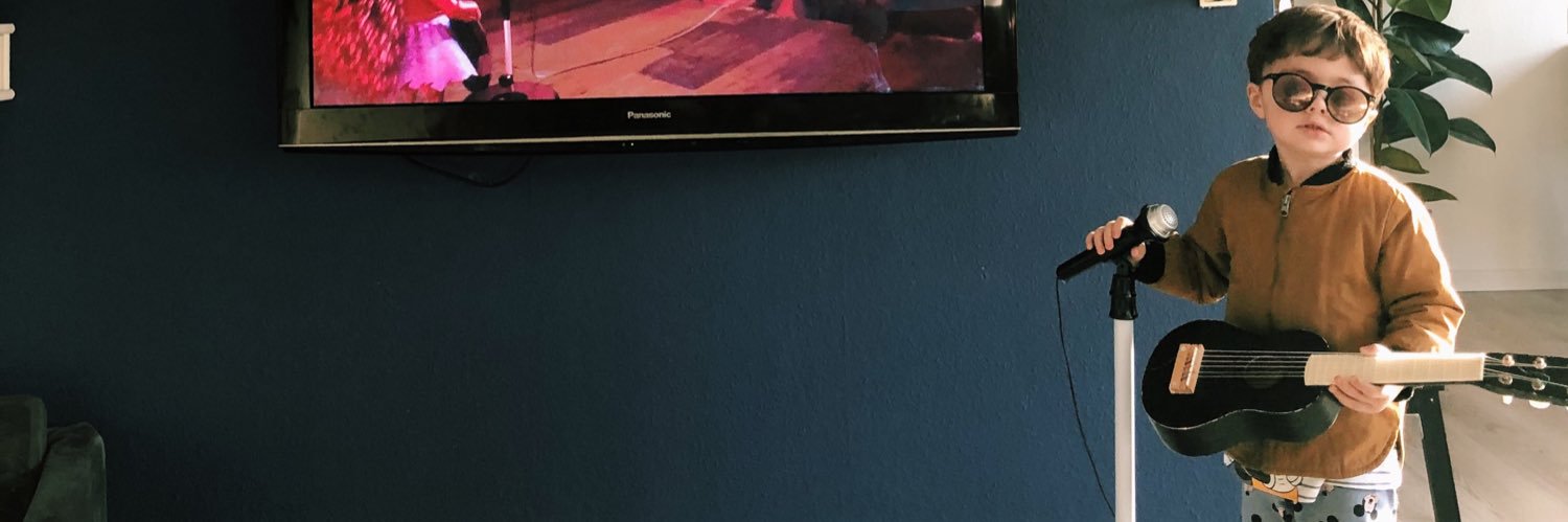 𝙼𝚊𝚕𝚎𝚗𝚎 𝙹𝚊𝚖𝚒𝚝𝚘 🎃 banner