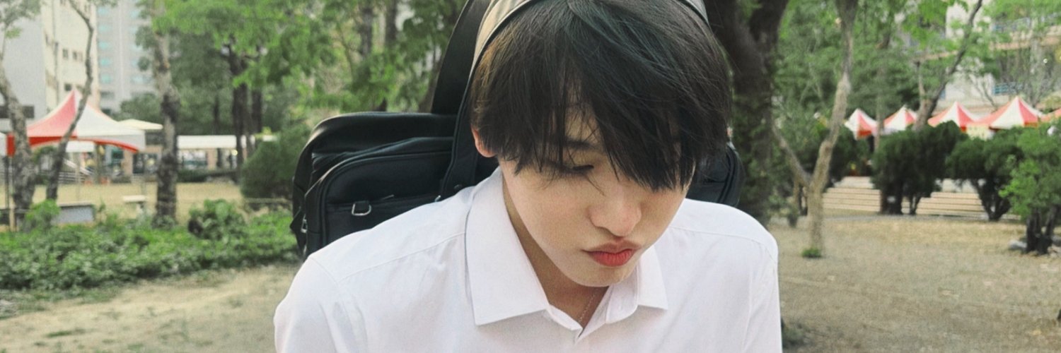 ۫ banner