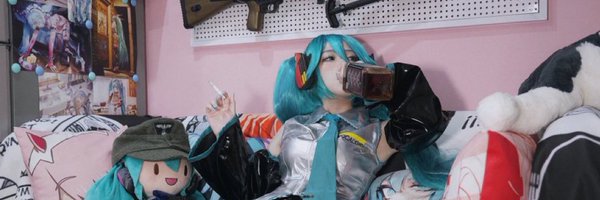 saddest_miku Profile Banner