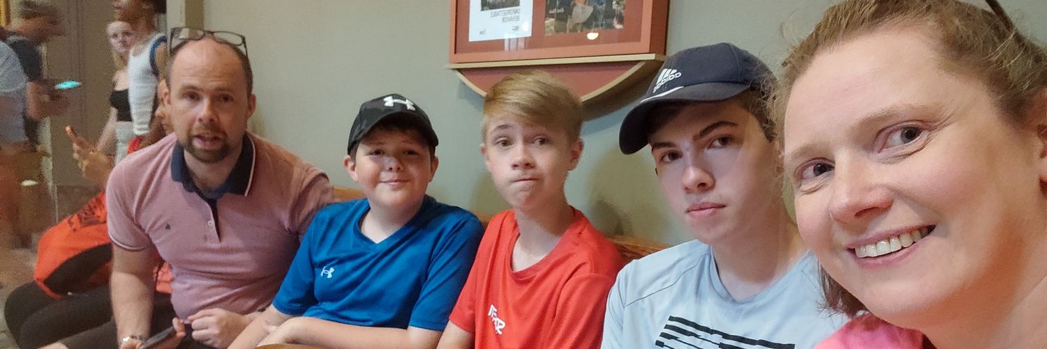 petercheesy's profile banner image