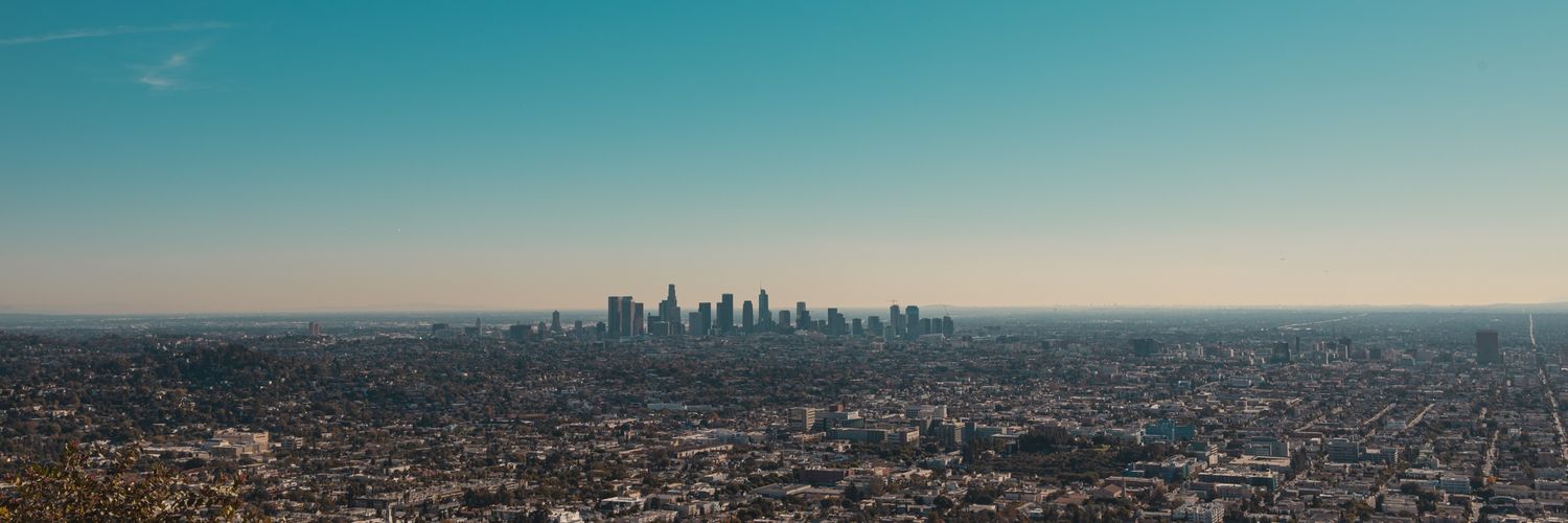 youngBuffett's profile banner image