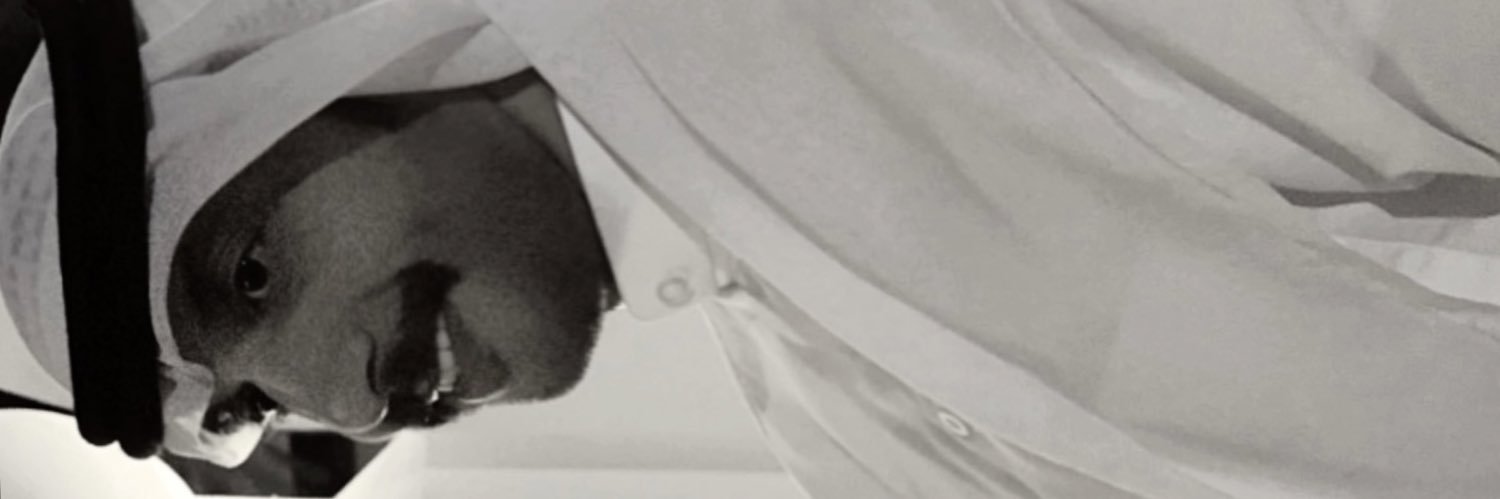 b_al3gel's profile banner image