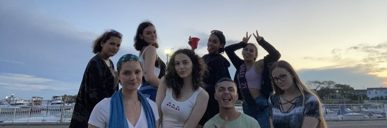 haileeheuer's profile banner image