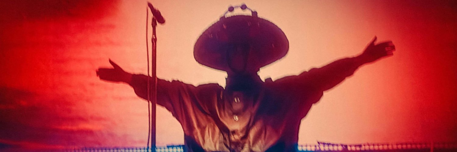 Tian​ Gallagher 🇲🇽 CDG banner