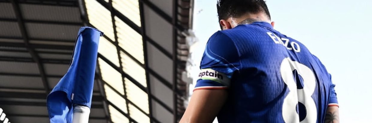 Morenike🚀💙 banner