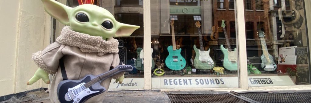 Lucy Crewe 🎬😻✨ banner