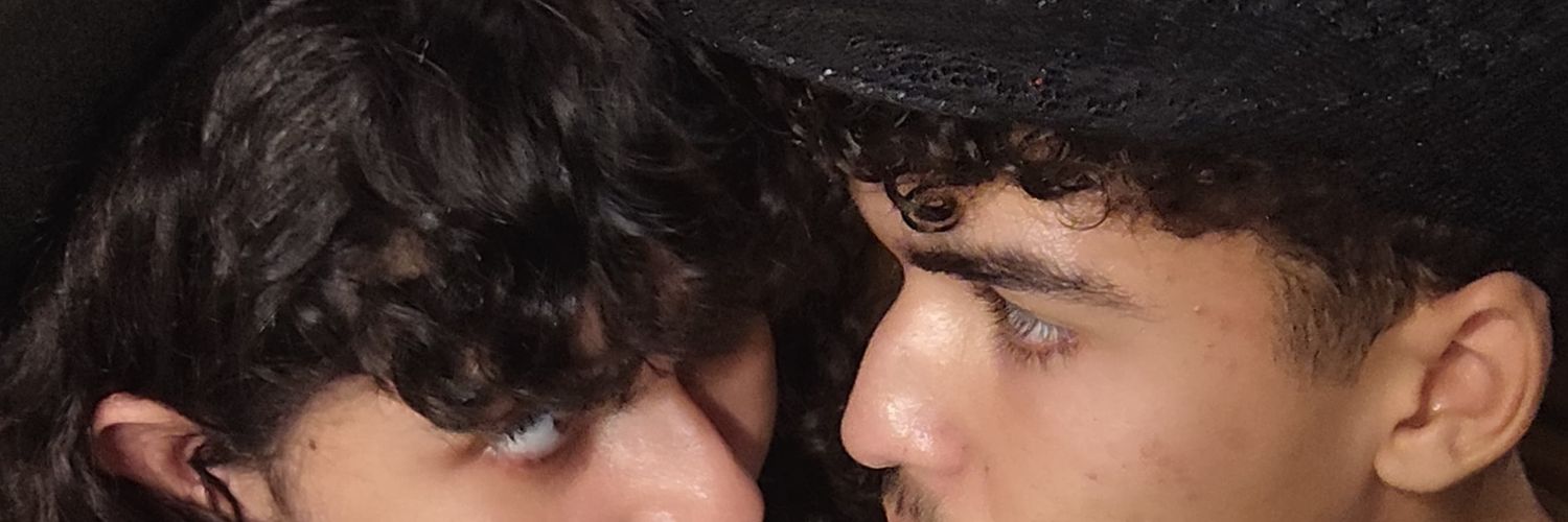 petiteIIa's profile banner image
