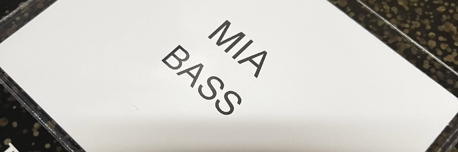 Mia Monét banner