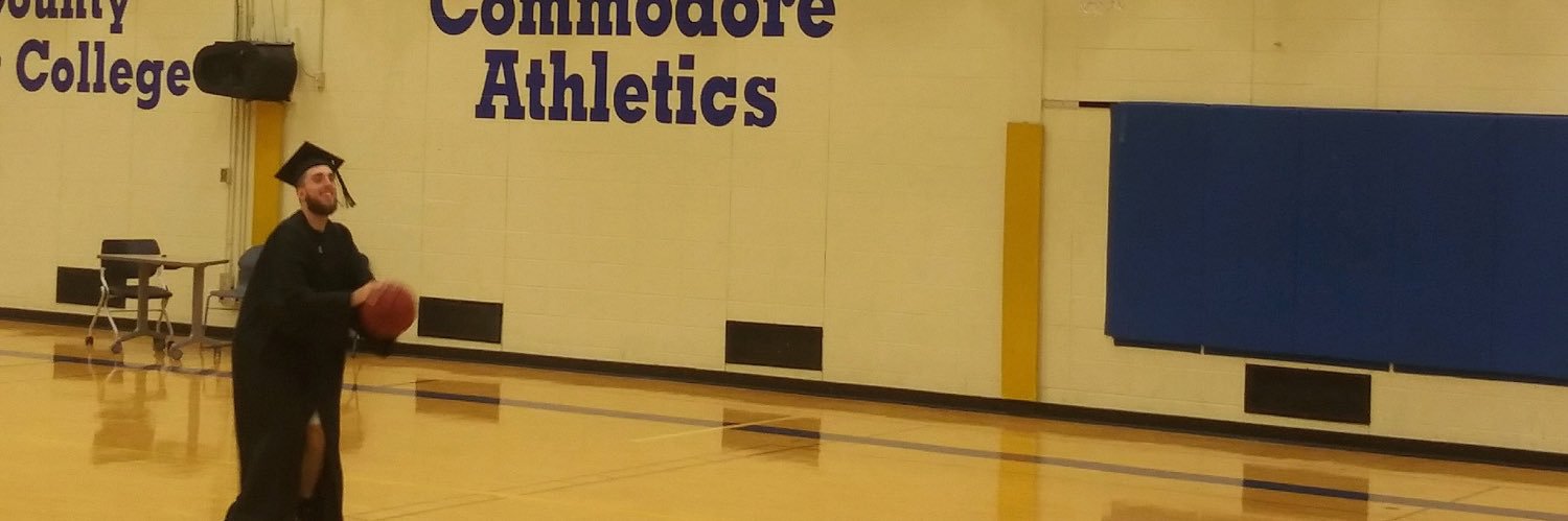 1kTomH's profile banner image
