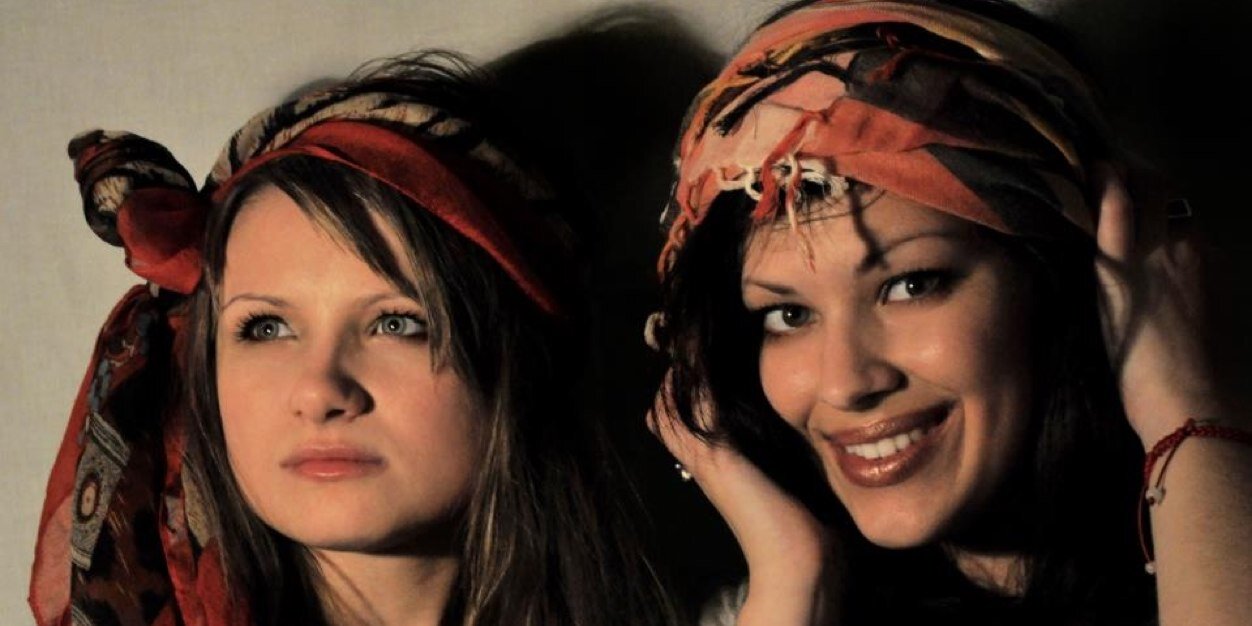 dinadotcom's profile banner image