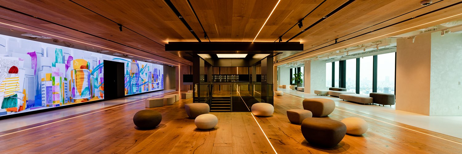 株式会社MIXI banner