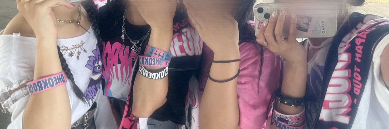 eve💙 banner