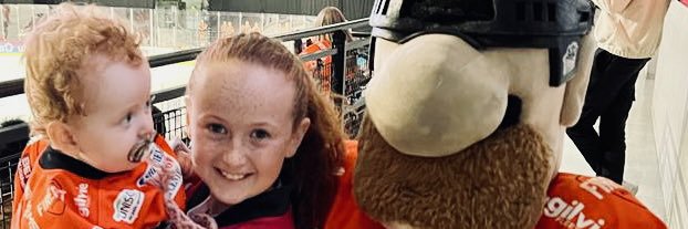 Tarnya Bentley 🍊🧡 banner