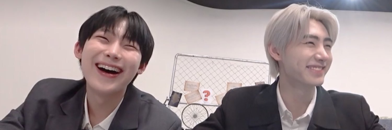 i_chews_u's profile banner image