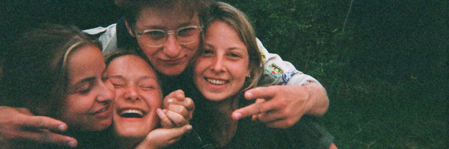 Sandrien2002's profile banner image