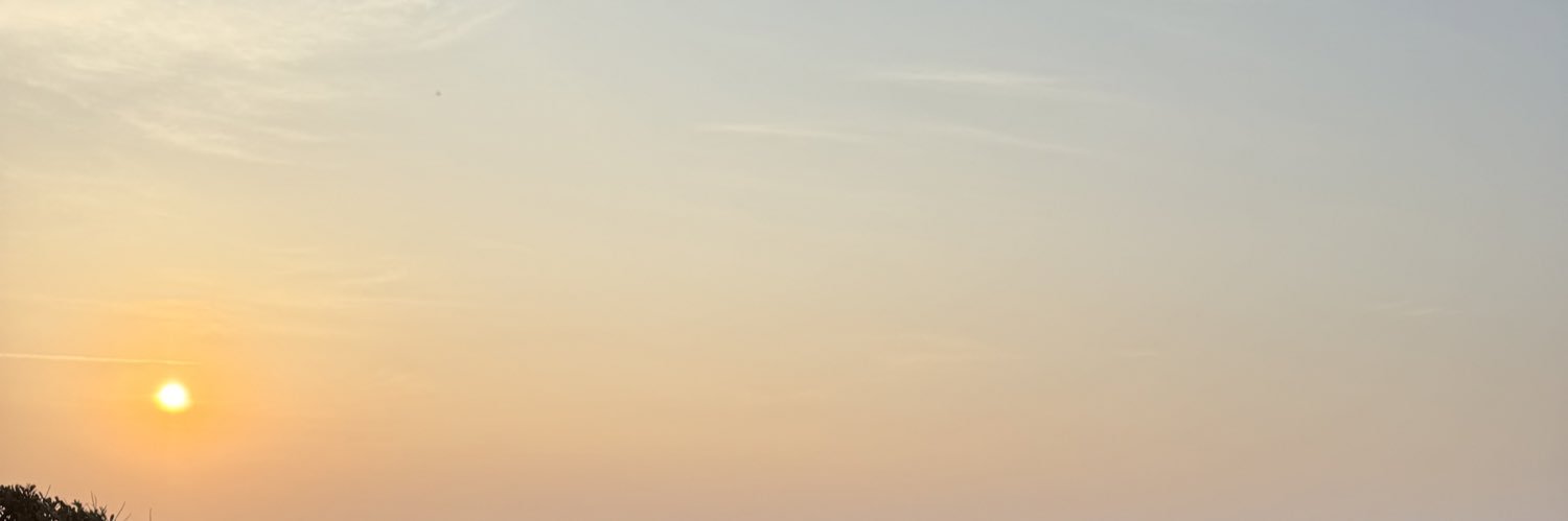 ddinkyung's profile banner image