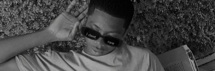 heislucid's profile banner image