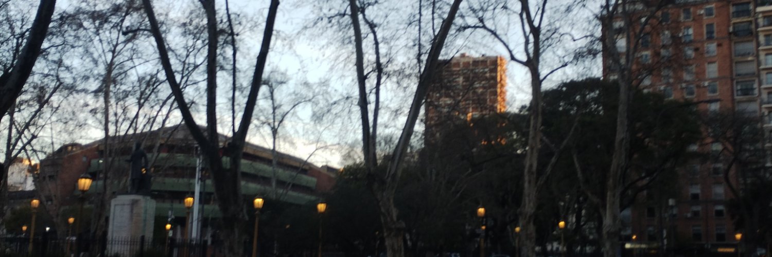 vallntinaa's profile banner image