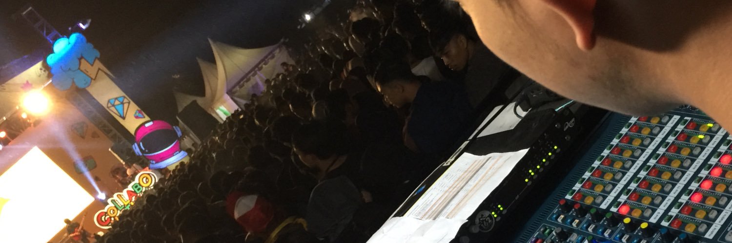 dezikk_'s profile banner image