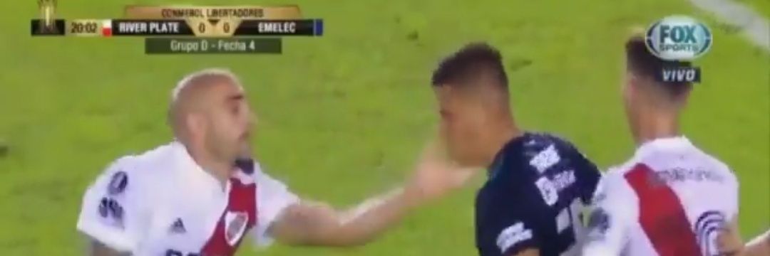 El nombre no puede estar en blanco banner