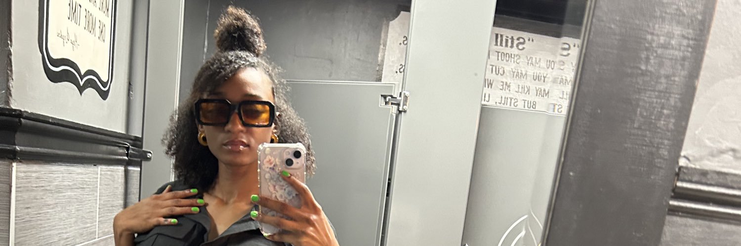 chellyyyyx33's profile banner image